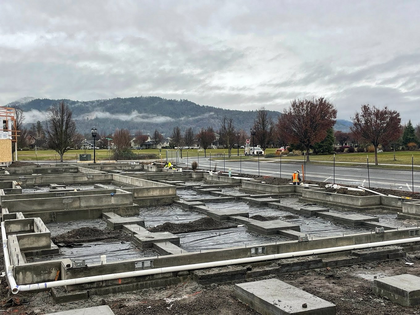 Concrete slab pour by Medford Concrete in Jackson County, Oregon