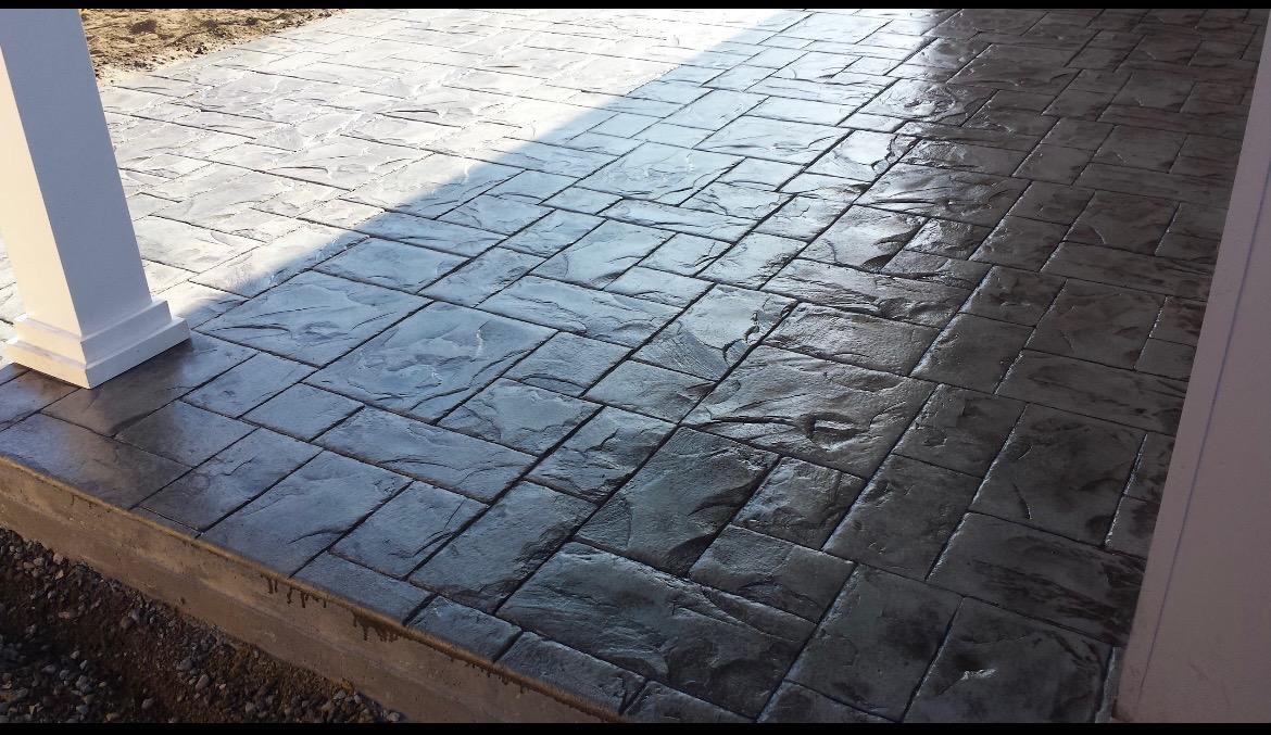 Decorative concrete finish on a Rogue Valley home