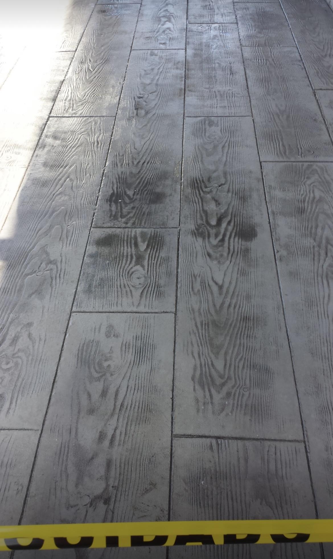 Custom concrete steps and landing at a Southern Oregon home